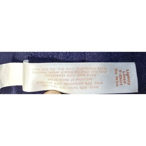 Cacique Womens Navy Blue Plunge Bra With Adjustable Straps Back Closure Sz 40F - Picture 7 of 10